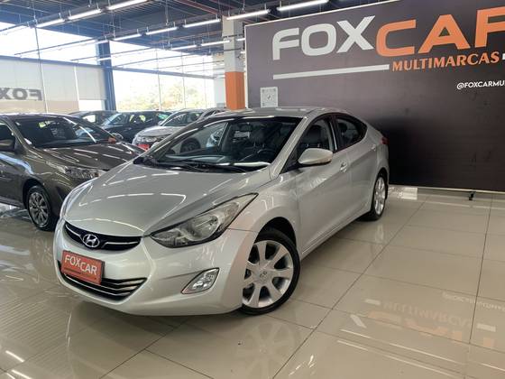 HYUNDAI ELANTRA 2.0 GLS 16V FLEX 4P AUTOMÁTICO HYUNDAI ELANTRA 2.0 GLS 16V FLEX 4P AUTOMÁTICO